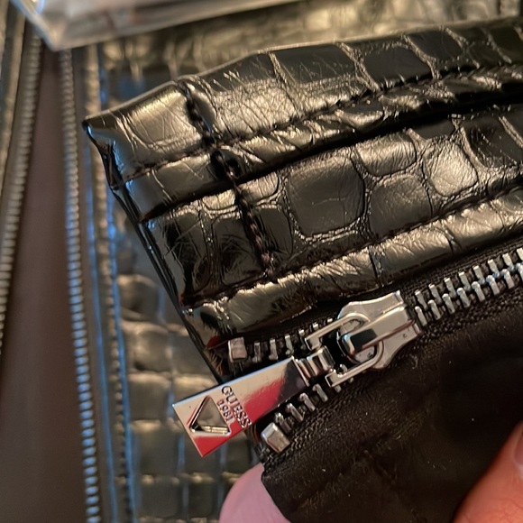 Guess NWT Cropped Jacket | Size S - Picture 4 of 5